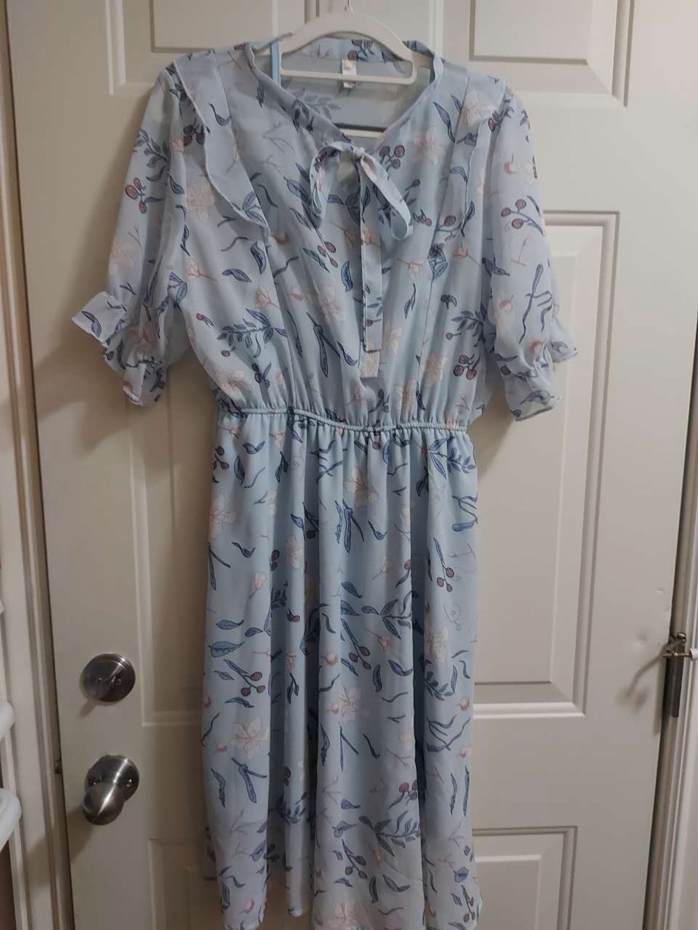Light blue floral short sleeve midi dress
